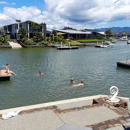 Mermaid Waterways Whitianga Exterior photo