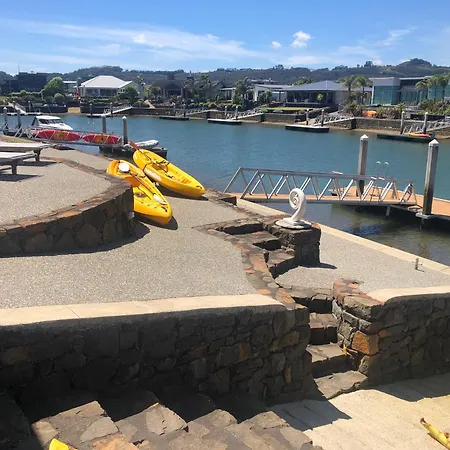 Mermaid Waterways Whitianga Exterior photo