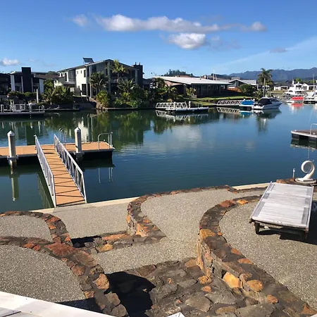 Mermaid Waterways Whitianga Exterior photo
